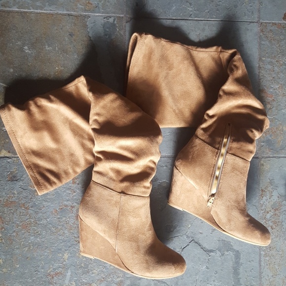 Chinese Laundry Shoes - Size 7.5 Chinese Laundry Suede-like Boots